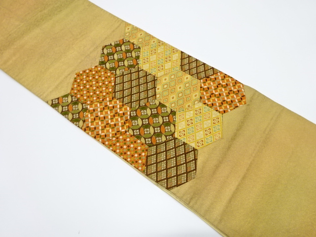 アンティーク　切りばめ亀甲に花・古典柄織り出し袋帯（材料）